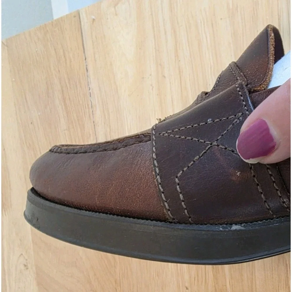 G.H. BASS & CO Womens 9.5 B Leather Penny Loafers Dark Brown Slip On Capsule